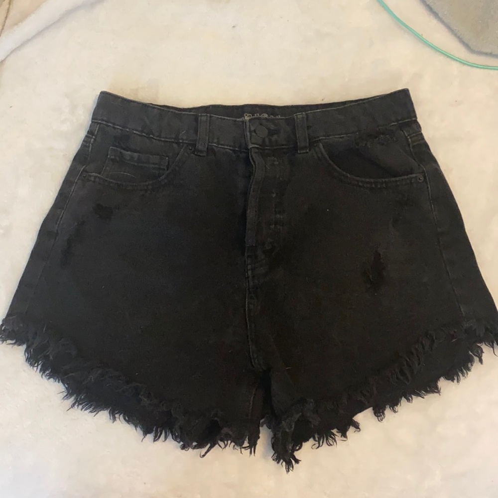 Wild Fable high rise black distressed shorts sz 8